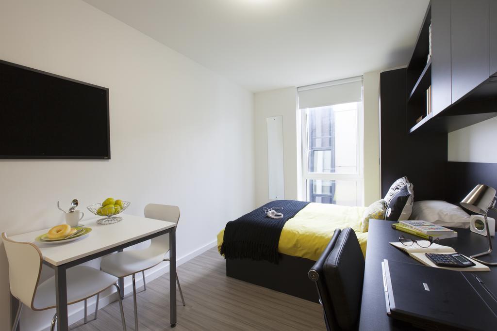 Pure Citystay Hammersmith Лондон Екстериор снимка