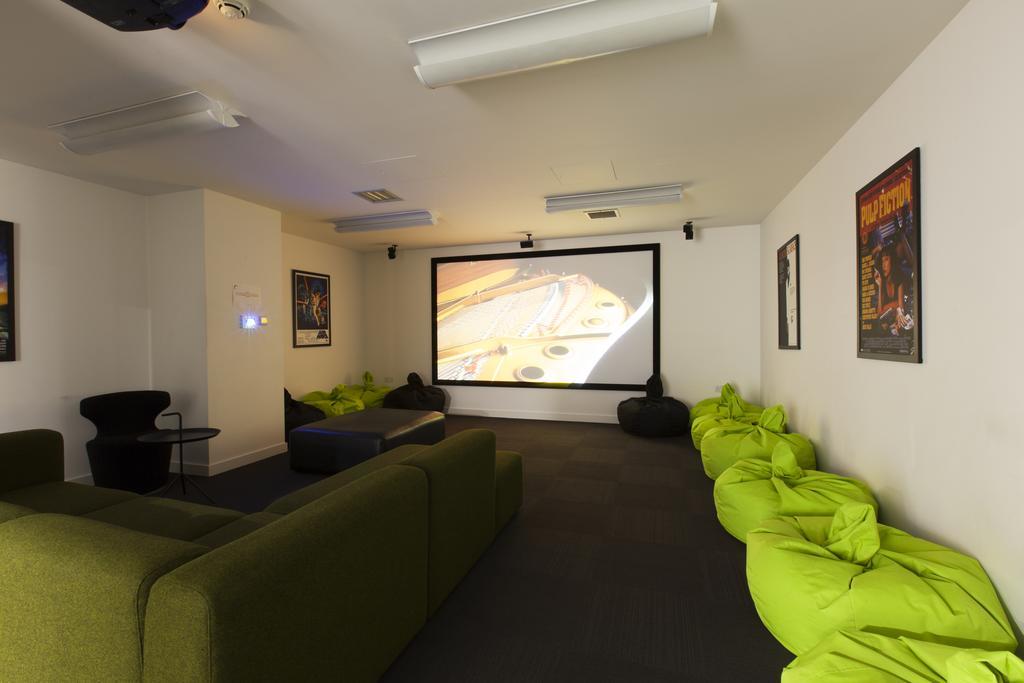 Pure Citystay Hammersmith Лондон Екстериор снимка