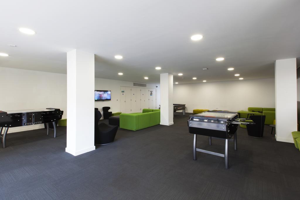 Pure Citystay Hammersmith Лондон Екстериор снимка