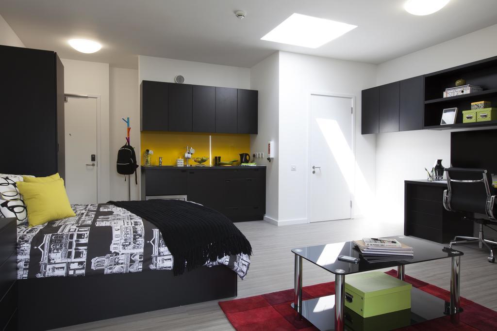 Pure Citystay Hammersmith Лондон Екстериор снимка