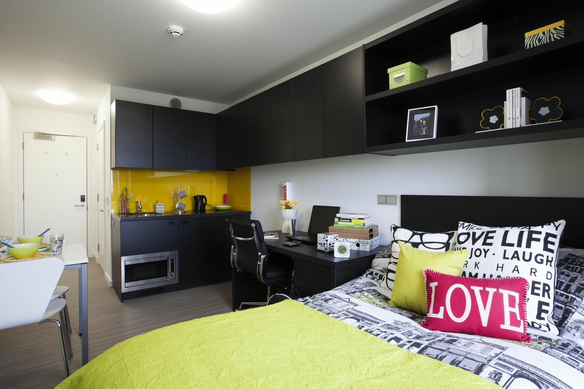 Pure Citystay Hammersmith Лондон Екстериор снимка