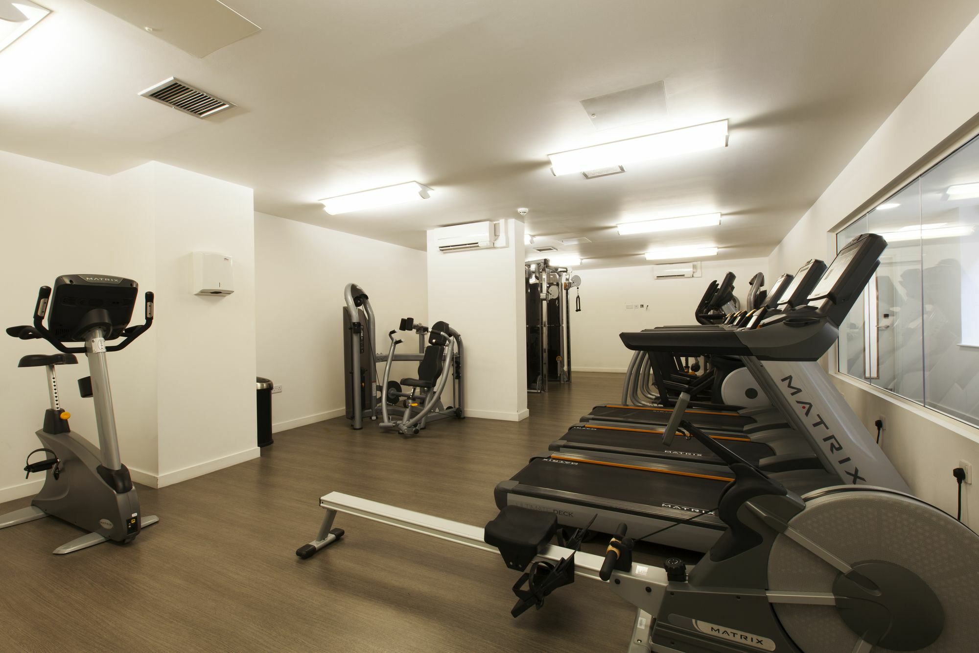 Pure Citystay Hammersmith Лондон Екстериор снимка